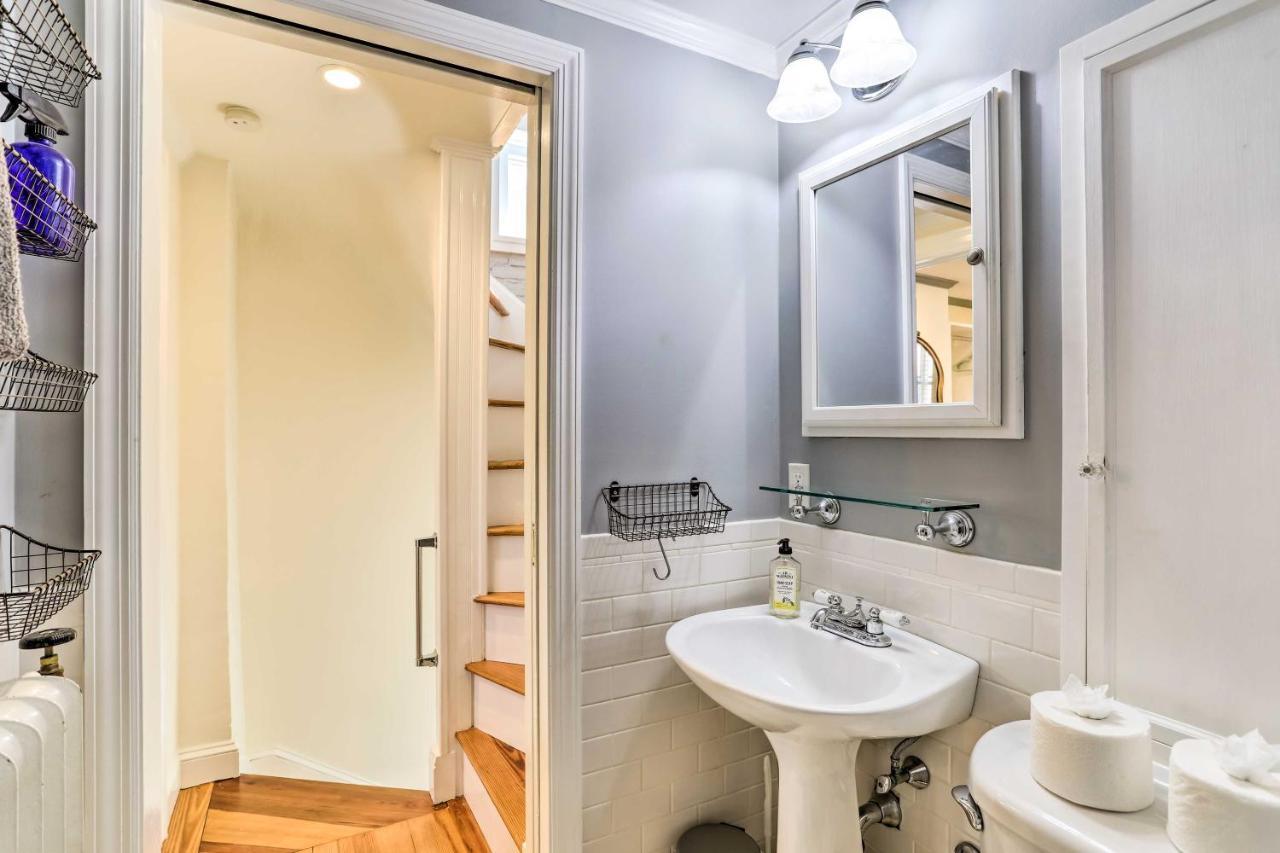 Holiday home Historic With Garden Walk To Center City! Philadelphia