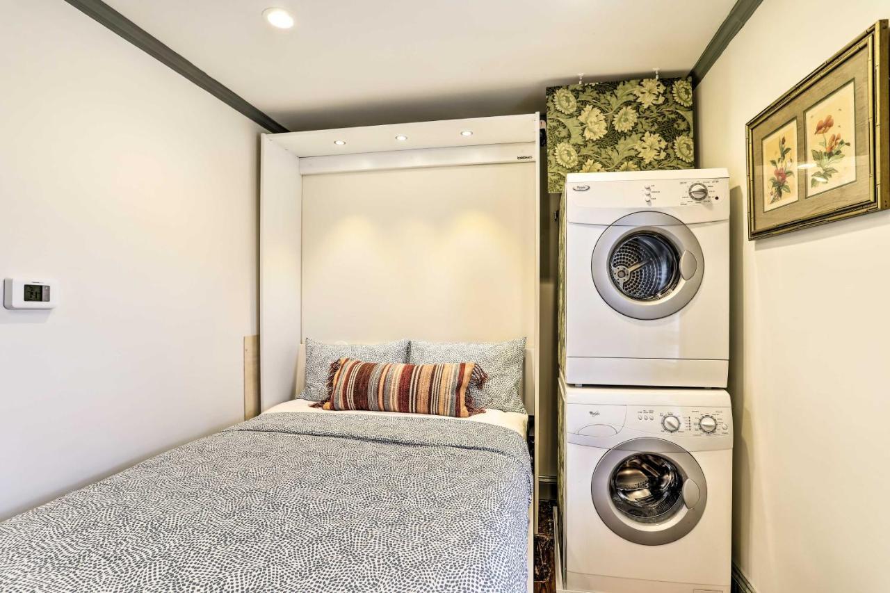 Historic With Garden Walk To Center City!