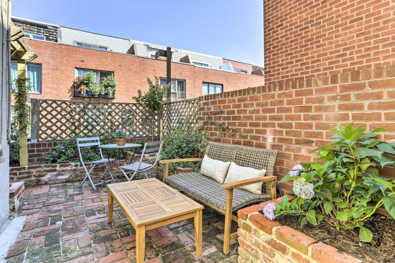 Holiday home Historic With Garden Walk To Center City! *